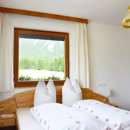 Landhaus Ahrn Leutasch Room photo
