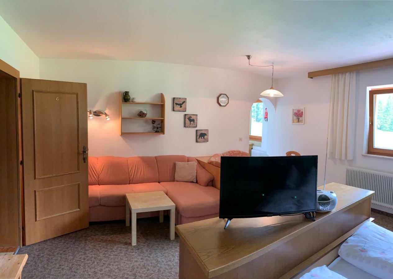 Landhaus Ahrn Apartment Leutasch